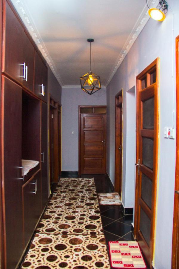 Mina Chai House Bnb อารูชา ภายนอก รูปภาพ