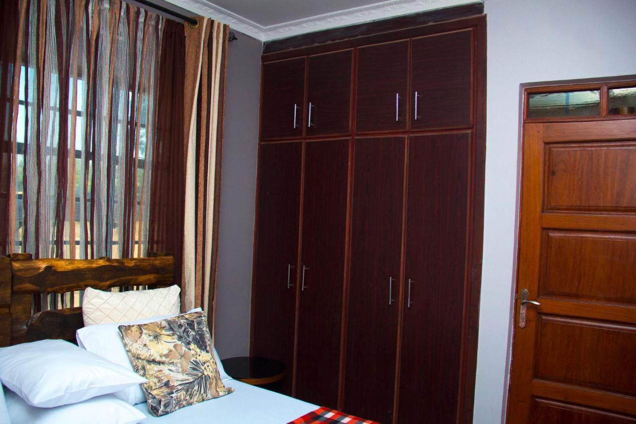 Mina Chai House Bnb อารูชา ภายนอก รูปภาพ