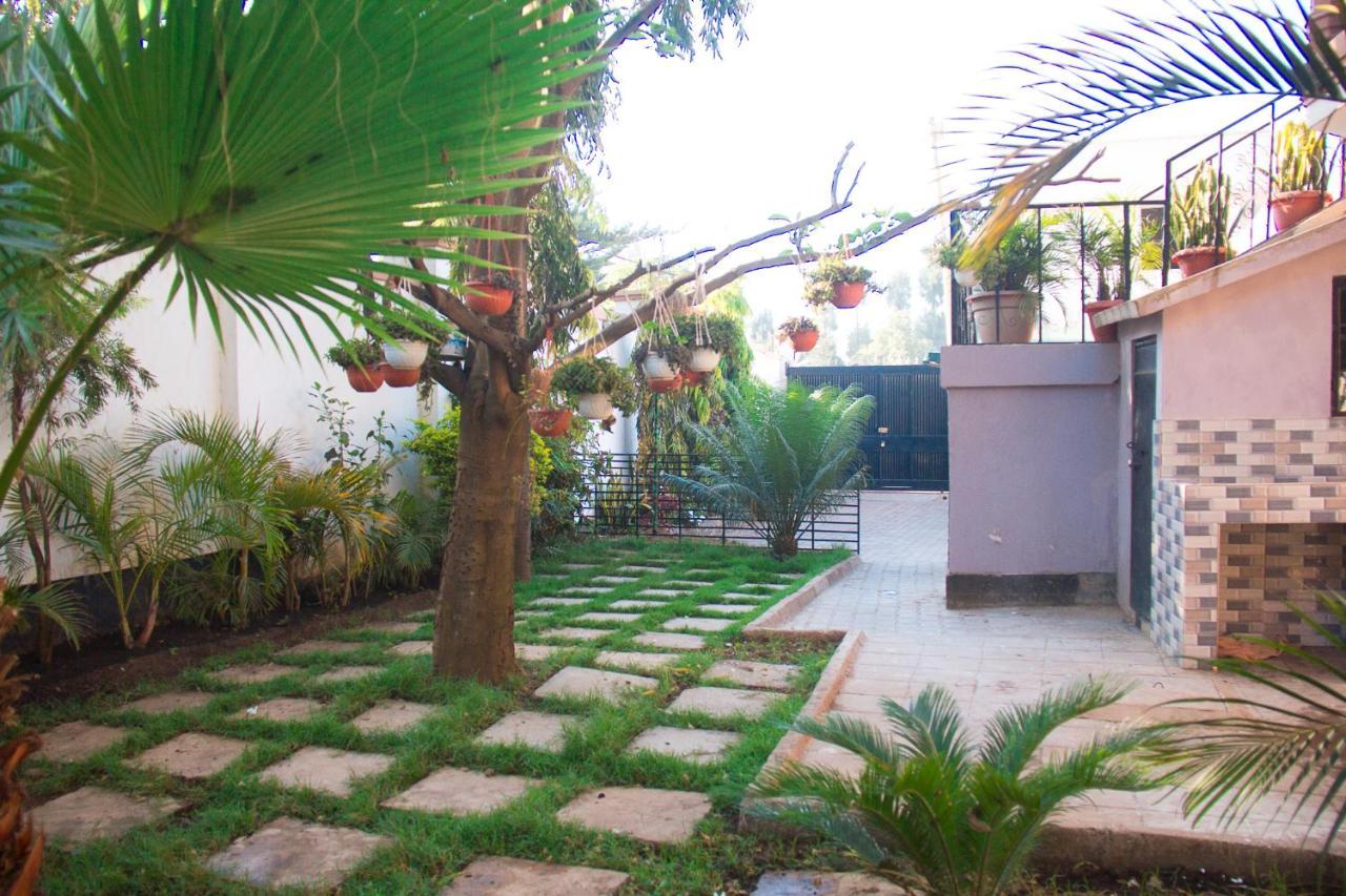 Mina Chai House Bnb อารูชา ภายนอก รูปภาพ