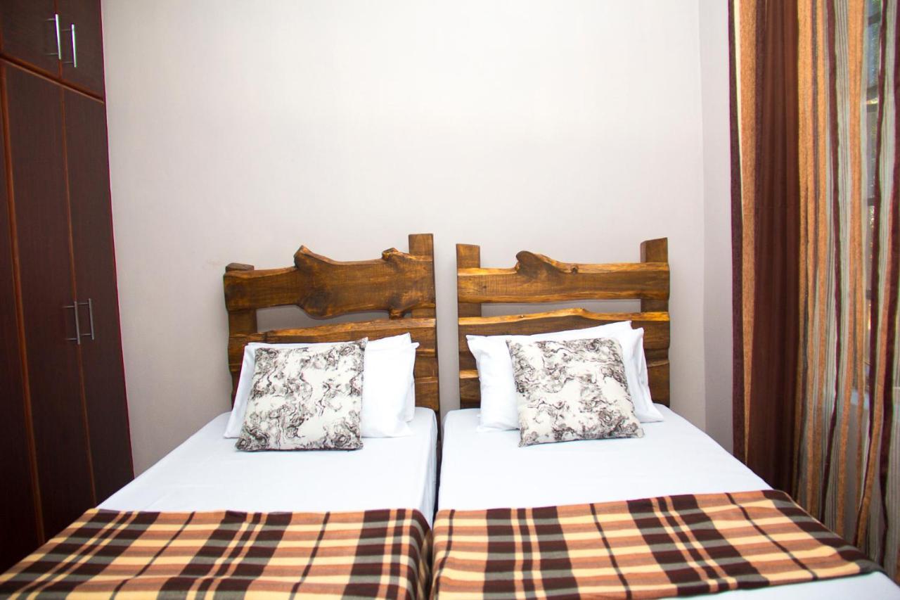 Mina Chai House Bnb อารูชา ภายนอก รูปภาพ